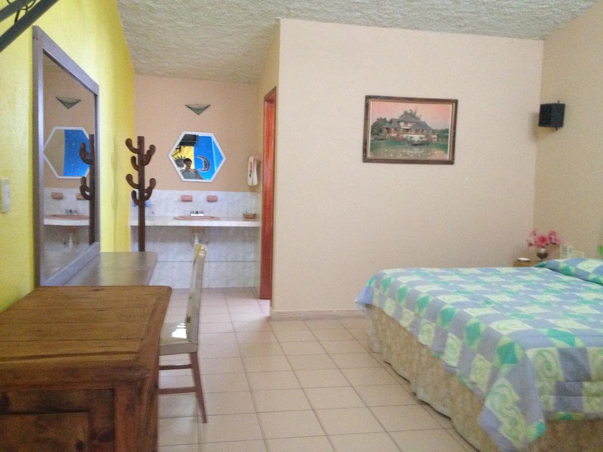 Hotel Hacienda Prom Misantla エクステリア 写真