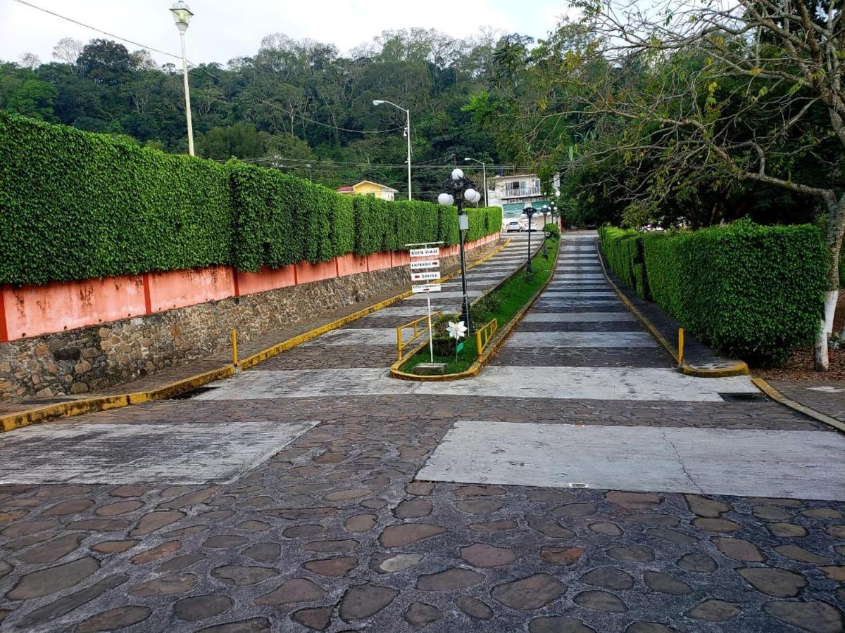 Hotel Hacienda Prom Misantla エクステリア 写真