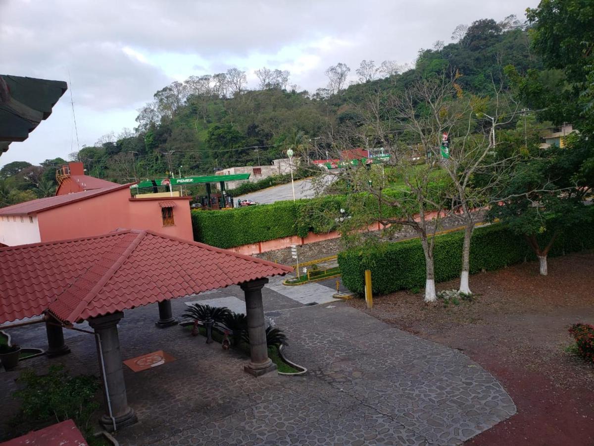 Hotel Hacienda Prom Misantla エクステリア 写真